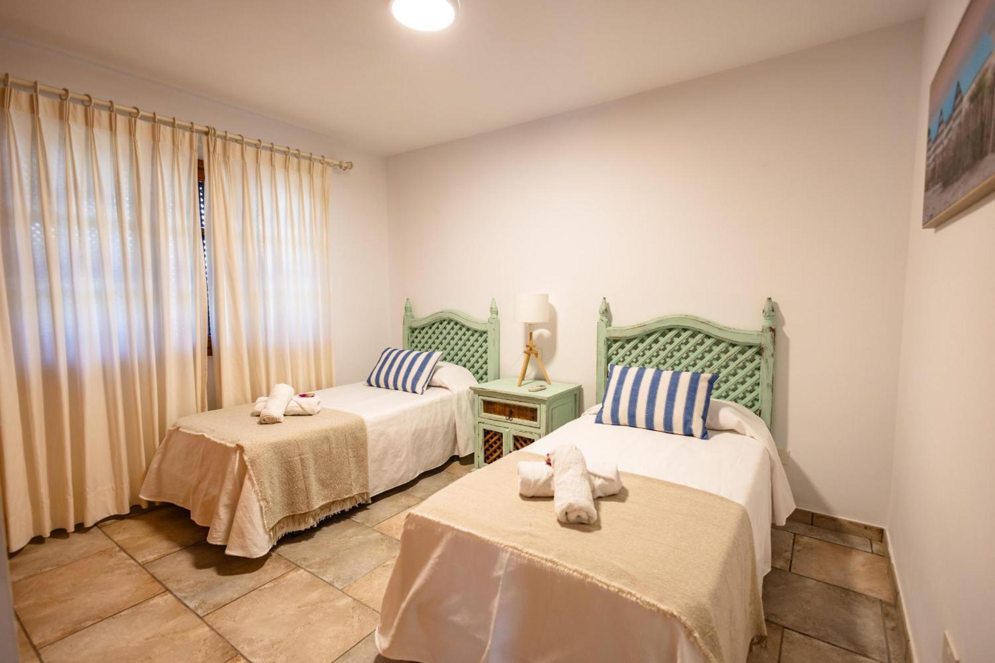 Oasis Holycan - By Gestion Vacacional Canarias San Bartolome de Tirajana  Exterior photo