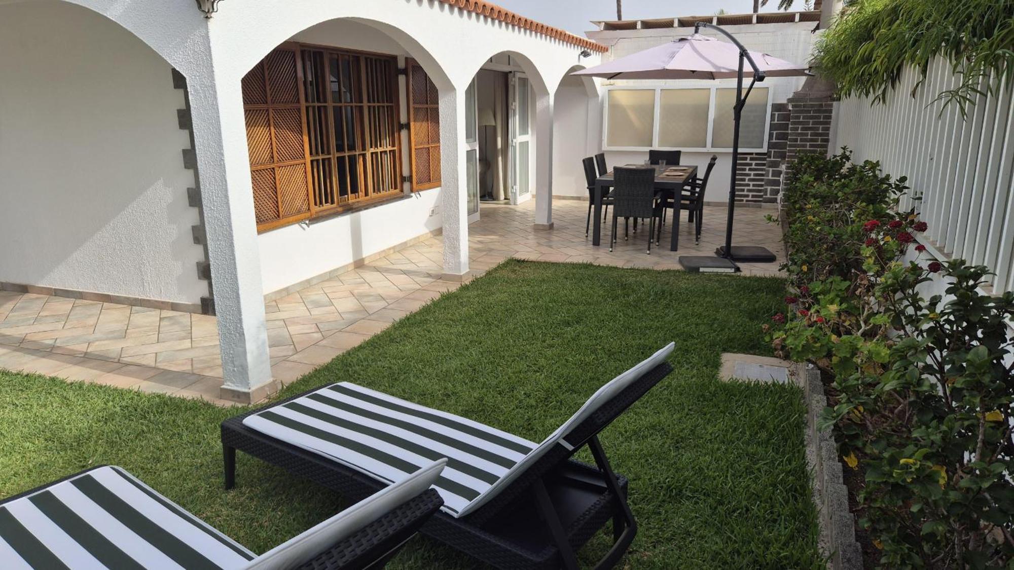 Oasis Holycan - By Gestion Vacacional Canarias San Bartolome de Tirajana  Exterior photo